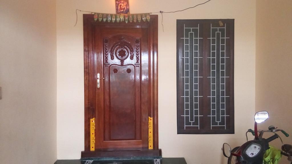 Sabri Guest House Tiruvannamalai Exterior photo